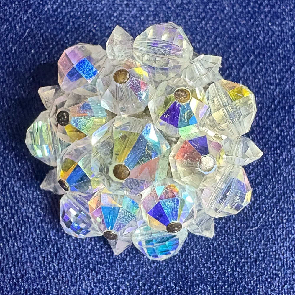 Vintage Laguna B Aurora Borealis Crystal 3 Strand Necklace w/Clip Earrings - Picture 9 of 9